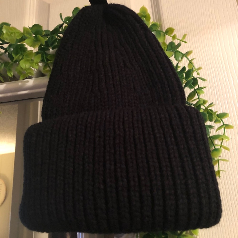 Olive and pique beanie